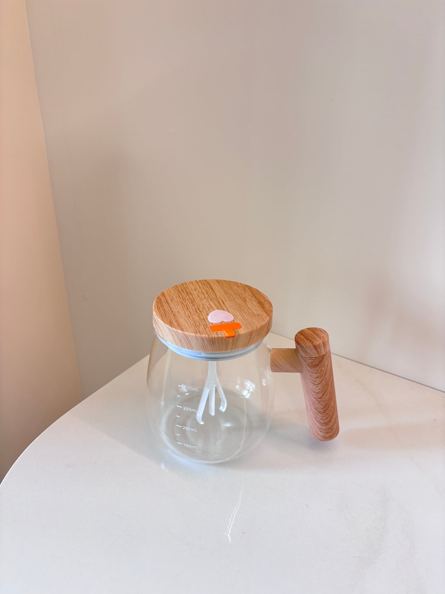 Self-stirring mug 懶人攪拌杯